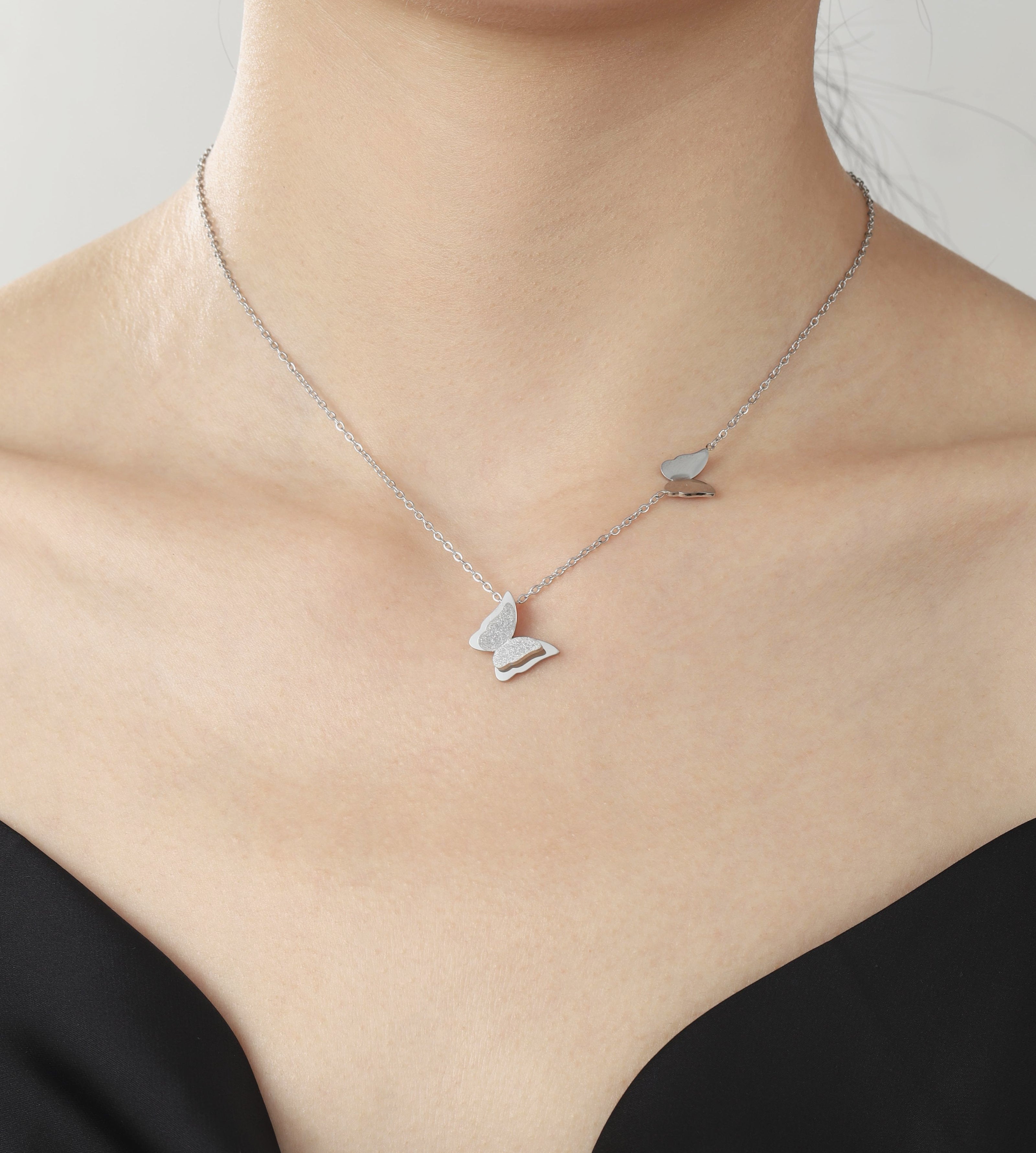 Vanessa Necklace-Silver