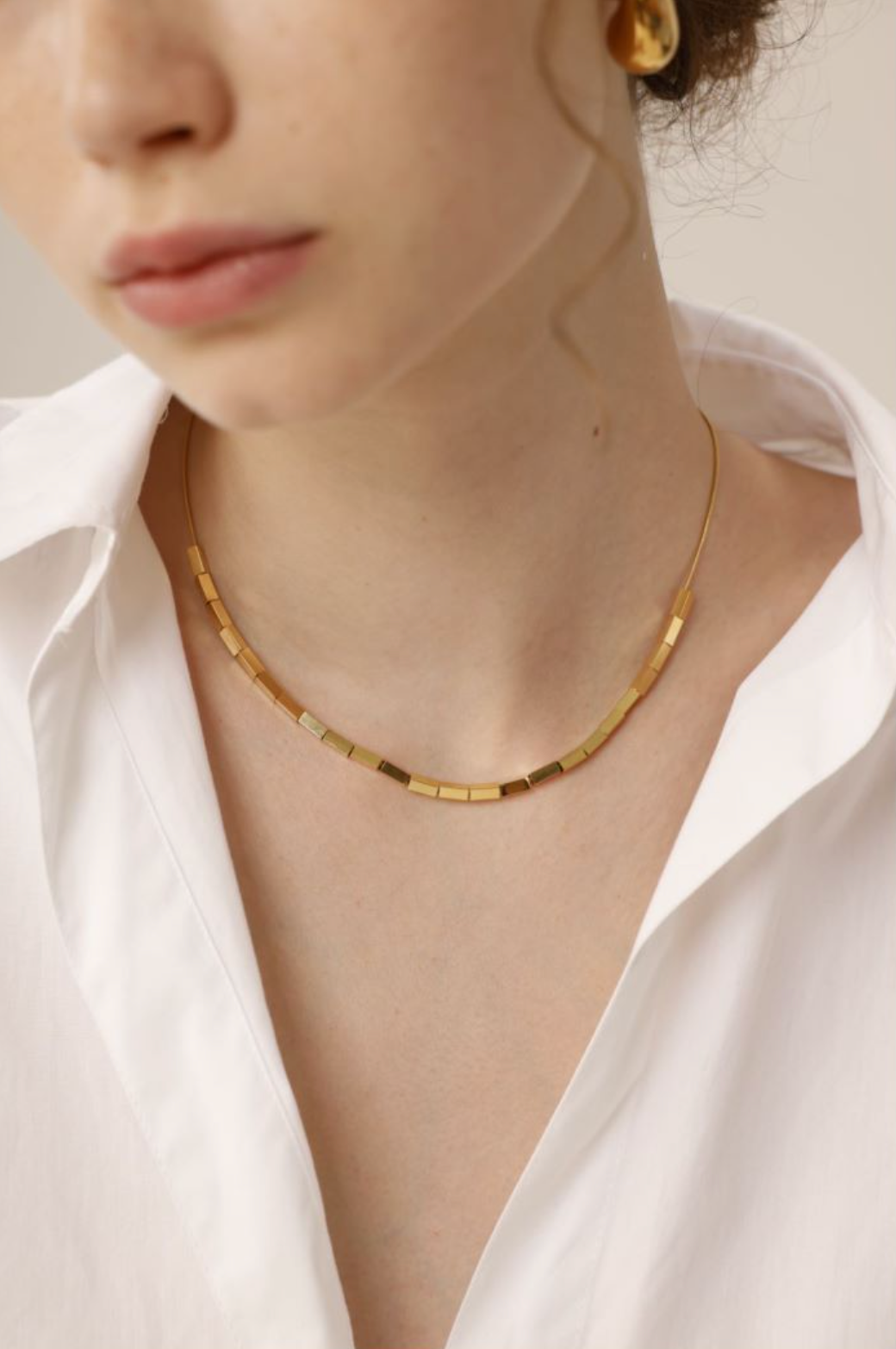 Twenty-Four Square Serpent Necklace - Gold