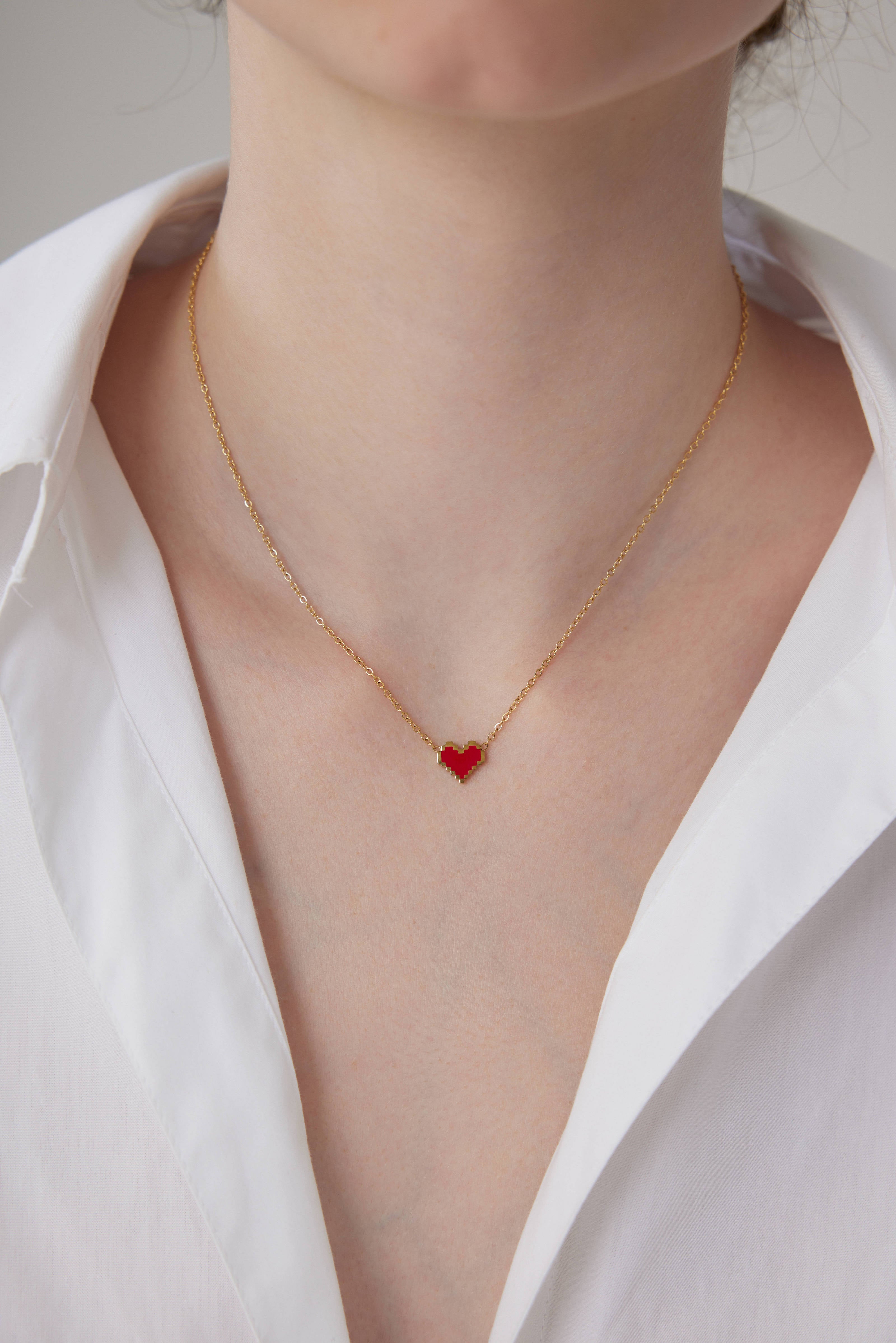 Crimson Love Necklace – Red/Gold