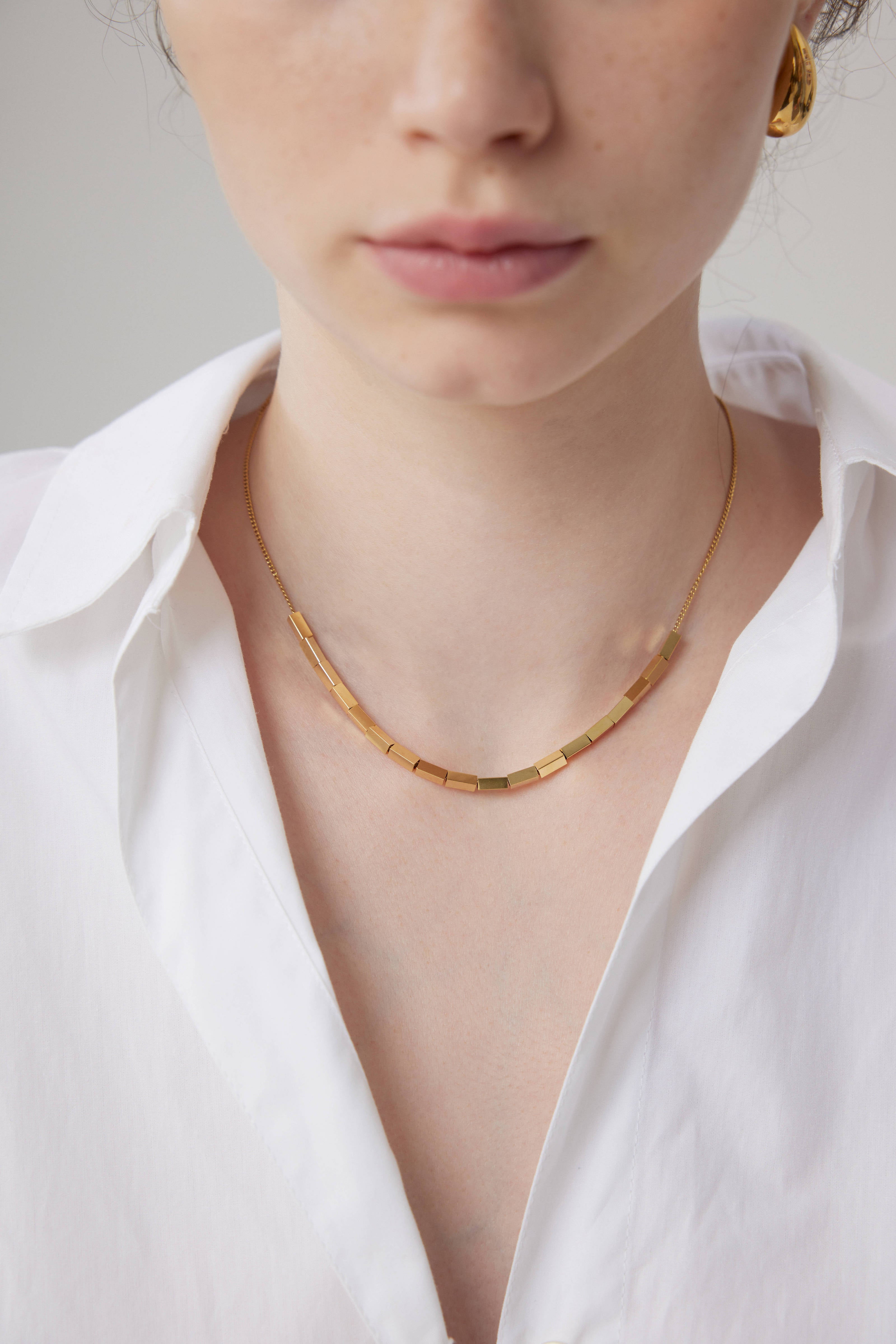 Elara Rectangular Brick Necklace - Gold