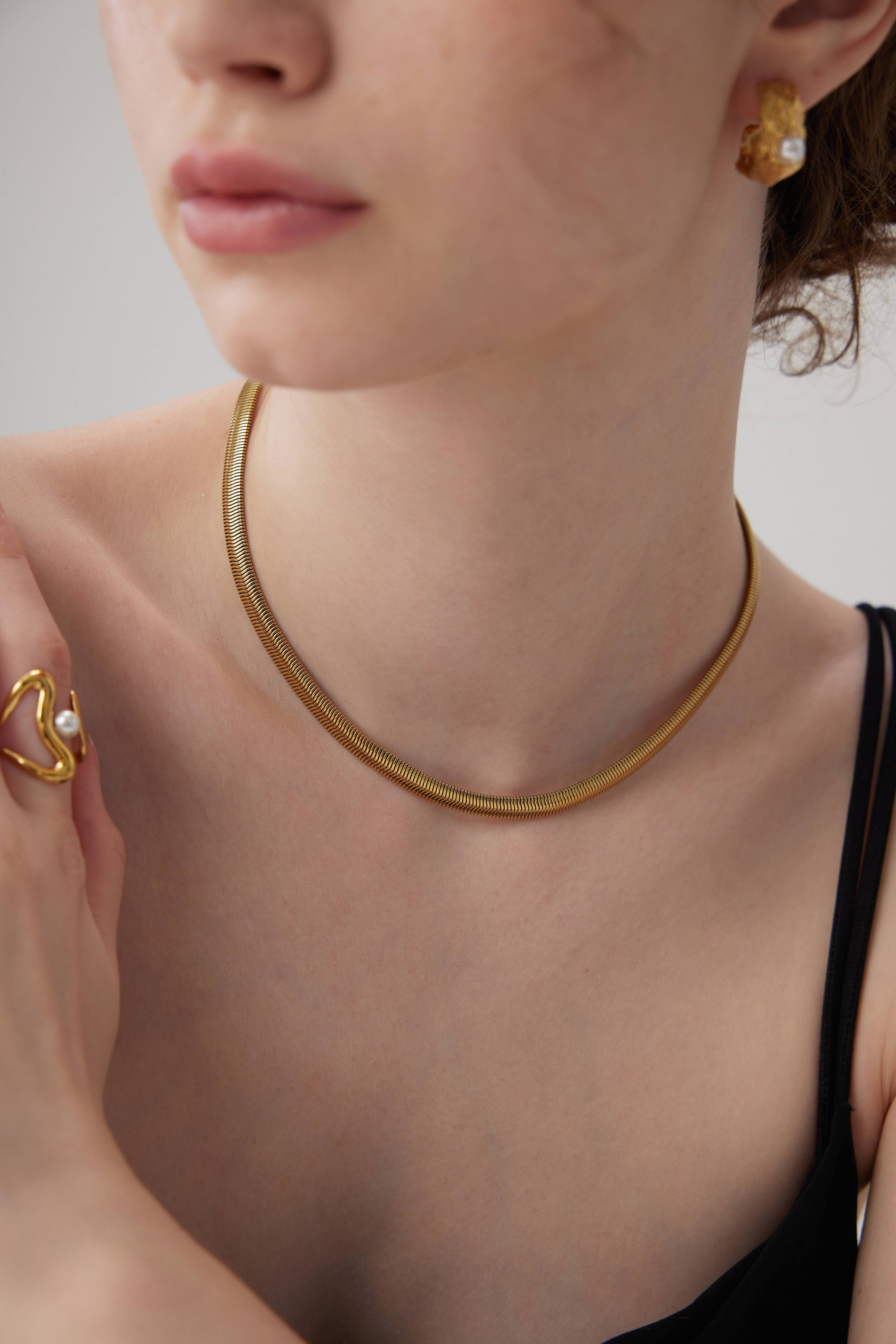 Serena Serpentine Spine Necklace - Gold